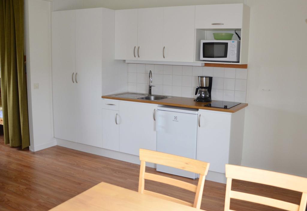 Apelvikstrand Semesterlagenheter Aparthotel Varberg Room photo