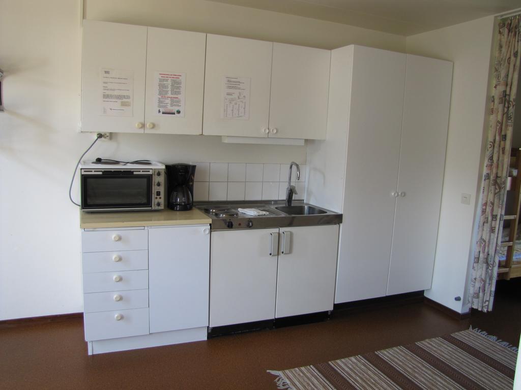 Apelvikstrand Semesterlagenheter Aparthotel Varberg Room photo